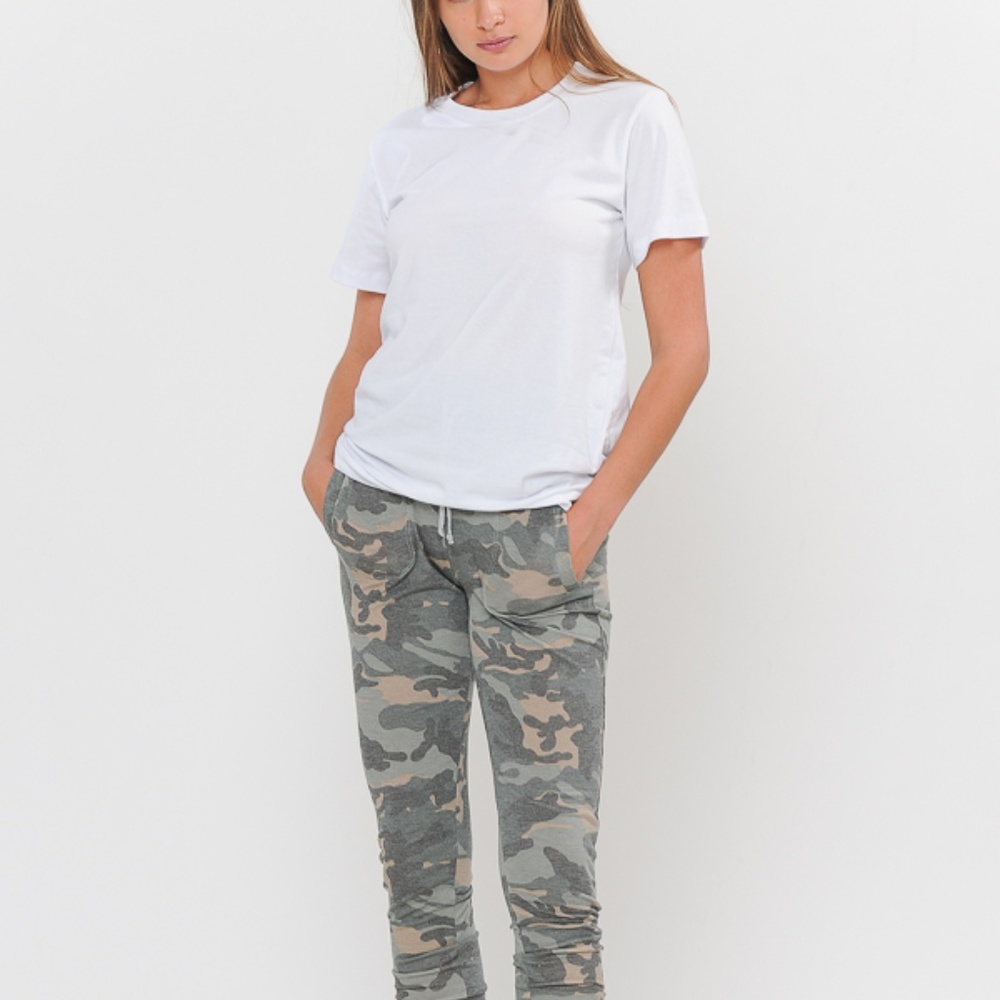 PLAIN ROUND NECK SHORT SLEEVE TOP - Picture 2 of 5